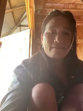 phungtiti online show from March 25, 2026, 3:45 am