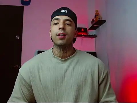 ragnar phoenix online show from November 23, 2025, 7:13 pm