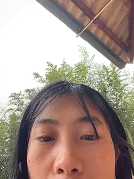 Snapshot of EmLy02 chatting on January 17, 2026, 1:43 am EmLy02 online show from January 17, 2026, 1:43 am