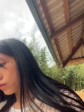 Snapshot of EmLy02 chatting on March 10, 2026, 3:00 am EmLy02 online show from March 10, 2026, 3:00 am