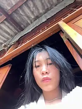 Snapshot of EmLy02 chatting on March 18, 2026, 1:31 am EmLy02 online show from March 18, 2026, 1:31 am