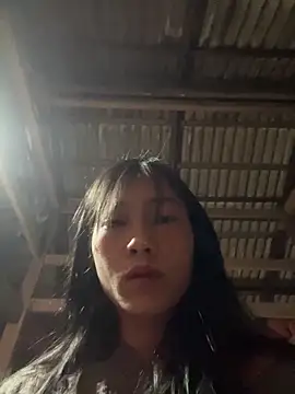 Snapshot of EmLy02 chatting on March 21, 2026, 10:31 am EmLy02 online show from March 21, 2026, 10:31 am