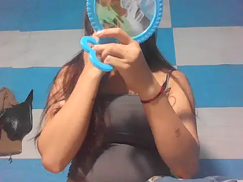 fanchunn online show from September 30, 2025, 12:37 am