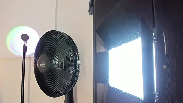 Ballesteros  online show from September 26, 2025, 6:06 am