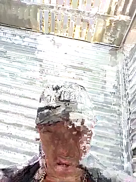 Snapshot of usemeplz chatting on January 12, 2026, 7:35 am usemeplz online show from January 12, 2026, 7:35 am