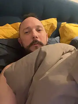 Snapshot of AZOPMOB18999 chatting on February 10, 2026, 8:46 pm AZOPMOB18999 online show from February 10, 2026, 8:46 pm