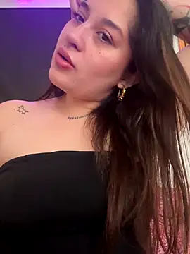 smokemilv online show from November 25, 2025, 4:29 pm