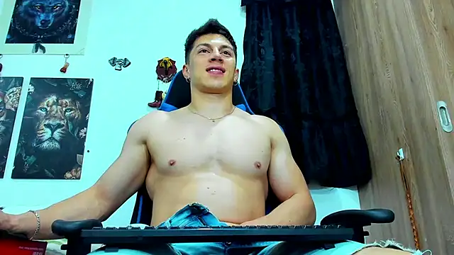 Snapshot of javiersexymann chatting on March 18, 2025, 5:41 am javiersexymann online show from March 18, 2025, 5:41 am