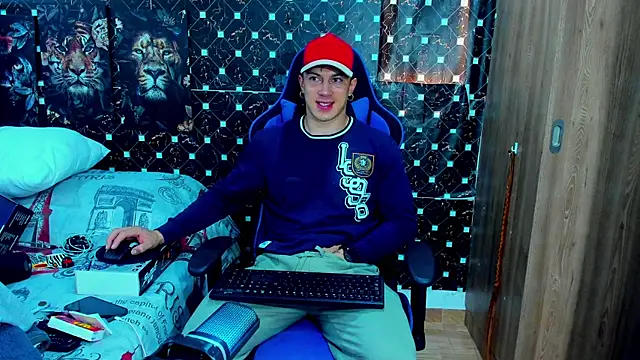 Snapshot of javiersexymann chatting on December 15, 2025, 5:39 pm javiersexymann online show from December 15, 2025, 5:39 pm