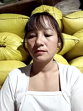 Mini3333 online show from October 11, 2025, 10:52 pm