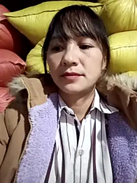 Mini3333 online show from November 20, 2025, 10:15 am