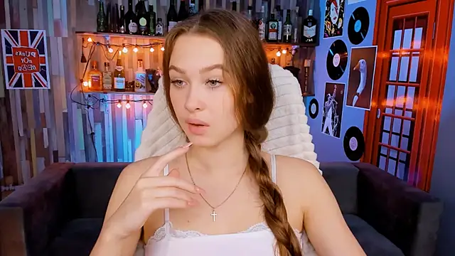 ArielSykes online show from July 15, 2026, 10:20 am