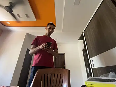 callmejaggy online show from April 15, 2026, 7:37 am