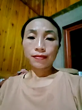 lucybaby00 online show from September 19, 2025, 1:01 pm