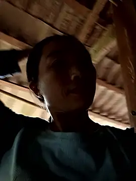 lucybaby00 online show from October 20, 2025, 2:06 pm