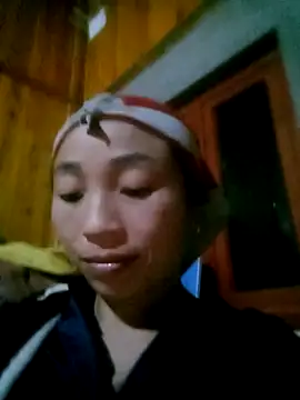 lucybaby00 online show from November 29, 2025, 10:51 am