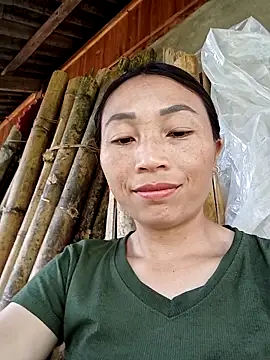 Snapshot of lucybaby00 chatting on April 6, 2026, 4:46 am lucybaby00 online show from April 6, 2026, 4:46 am