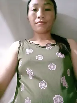Snapshot of lucybaby00 chatting on June 24, 2026, 3:33 pm lucybaby00 online show from June 24, 2026, 3:33 pm