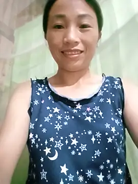 Snapshot of lucybaby00 chatting on July 7, 2026, 10:47 pm lucybaby00 online show from July 7, 2026, 10:47 pm