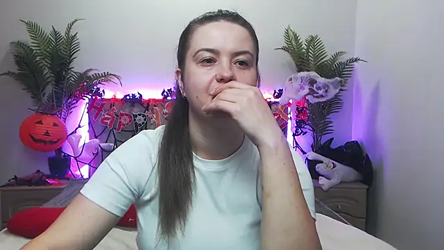 MavkaCute online show from October 30, 2025, 7:03 pm