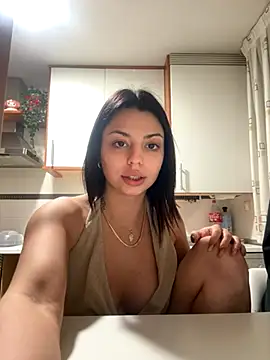 NoeliaGarcia17 online show from November 28, 2025, 11:18 pm