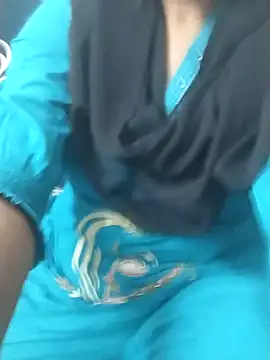 Snapshot of Hotcupale345 chatting on February 18, 2026, 12:45 pm Hotcupale345 online show from February 18, 2026, 12:45 pm