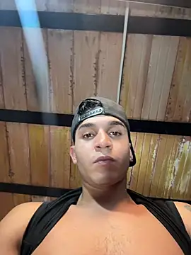 Angel latinboy online show from April 10, 2026, 9:52 pm