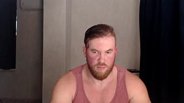 ThorHemsworthRU online show from November 16, 2025, 1:39 pm