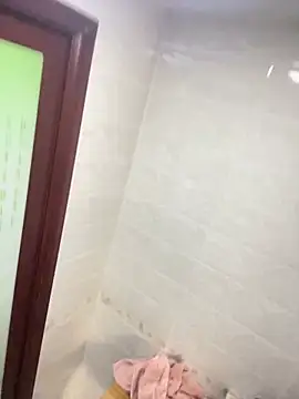 jiajia1060 online show from March 1, 2026, 2:35 am