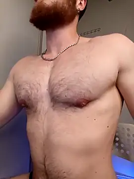 VictorTransMan online show from November 19, 2025, 9:48 pm