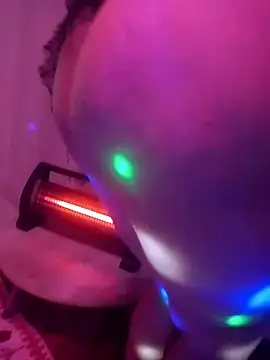 Snapshot of senacansu chatting on November 10, 2025, 1:59 am senacansu online show from November 10, 2025, 1:59 am