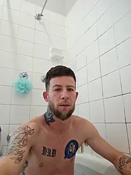 Snapshot of Couplesplay1 chatting on September 25, 2025, 12:31 pm Couplesplay1 online show from September 25, 2025, 12:31 pm