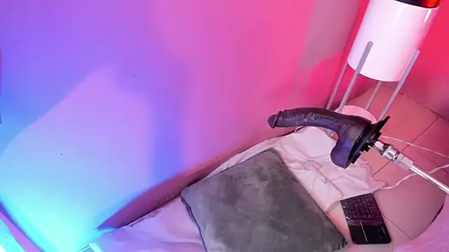 Micki   online show from January 15, 2026, 11:48 am