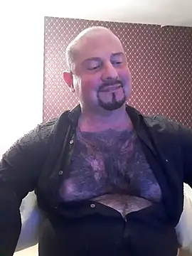  NEREZA  online show from March 3, 2026, 9:42 pm