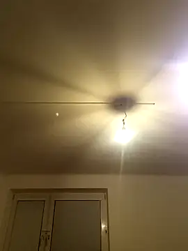 Premium-Jogurt online show from December 3, 2025, 3:14 am