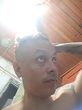 JuceAn14 online show from November 18, 2025, 5:34 am