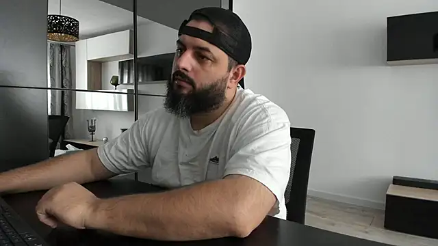 DravenPeak online show from October 11, 2025, 10:14 am