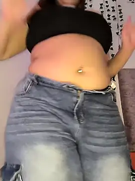 butterfly777  online show from April 14, 2026, 9:48 am