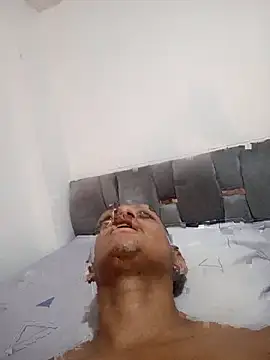 Jota Alejand online show from January 7, 2026, 7:49 pm