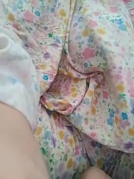 Snapshot of _Babyrose_ chatting on July 1, 2026, 6:04 am Babyrose online show from July 1, 2026, 6:04 am