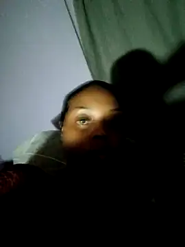 Liaprettygirl online show from October 5, 2025, 4:11 am