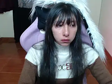 ScarlettShirahoshi online show from November 10, 2025, 5:45 pm