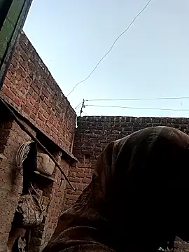 Pinky12A online show from November 9, 2025, 1:04 am