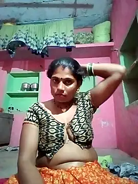 Snapshot of sanjna_sharmaa chatting on September 9, 2025, 3:22 pm sanjna sharmaa online show from September 9, 2025, 3:22 pm