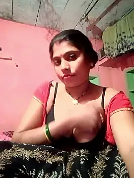 Snapshot of sanjna_sharmaa chatting on January 7, 2026, 3:47 pm sanjna sharmaa online show from January 7, 2026, 3:47 pm