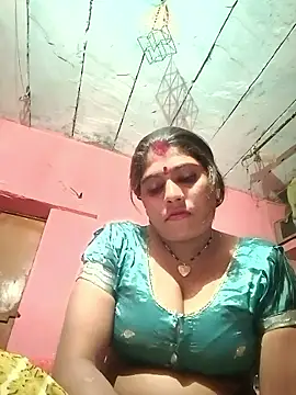 Snapshot of sanjna_sharmaa chatting on January 8, 2026, 2:52 pm sanjna sharmaa online show from January 8, 2026, 2:52 pm