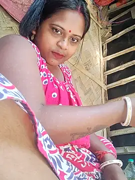 Snapshot of Hot-Show2 chatting on October 14, 2025, 7:20 am Hot-Show2 online show from October 14, 2025, 7:20 am