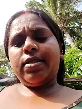 Hot-Show2 online show from April 15, 2026, 9:05 am