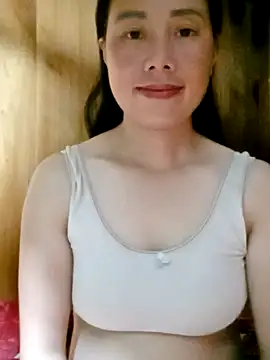 Snapshot of LyyChac chatting on September 11, 2025, 12:16 pm LyyChac online show from September 11, 2025, 12:16 pm