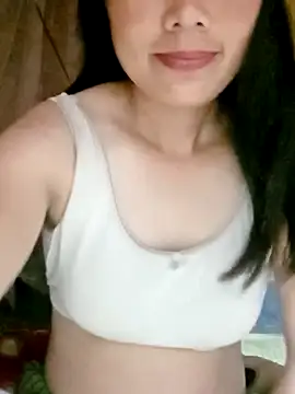 Snapshot of LyyChac chatting on September 13, 2025, 7:24 pm LyyChac online show from September 13, 2025, 7:24 pm